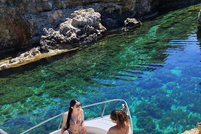 malta-gozo-comino-caves-crystal-blue-lagoon-private-boat-trips