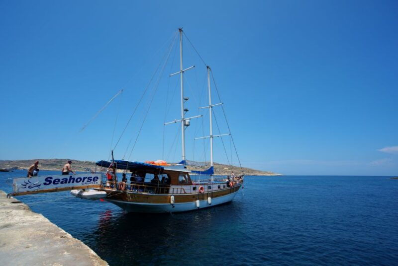 malta-gozo-comino-island-and-blue-lagoon-cruise