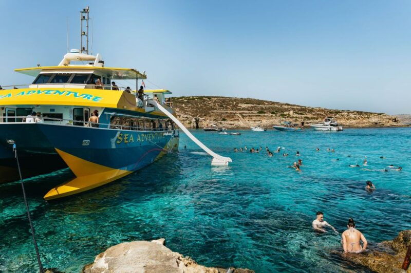 malta-gozo-comino-islands-blue-lagoon-seacaves-tour