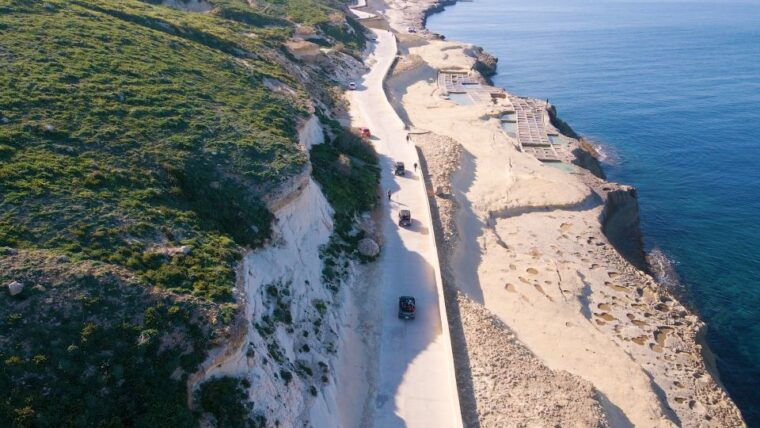 malta-gozo-private-chauffeured-e-jeep-tour-with-ferry