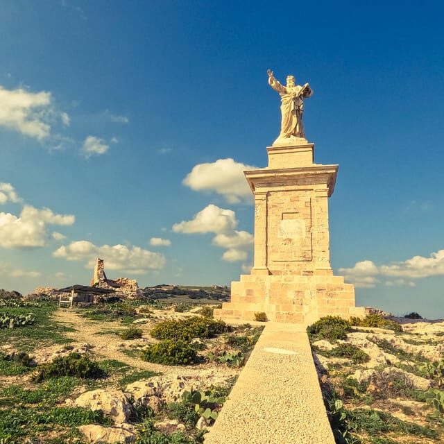 Malta: Guided Kayak Tour with Free Photos Included - Exploring Malta from the Water: A Detailed Look at the Guided Kayak Tour