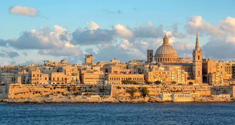 Malta: Half/Full Day Tour Minibus Up to 25pax - Transport and Group Size