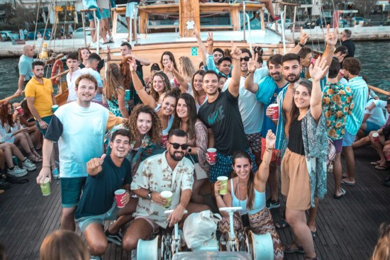 malta-lazy-pirate-boat-party-with-drinks-food
