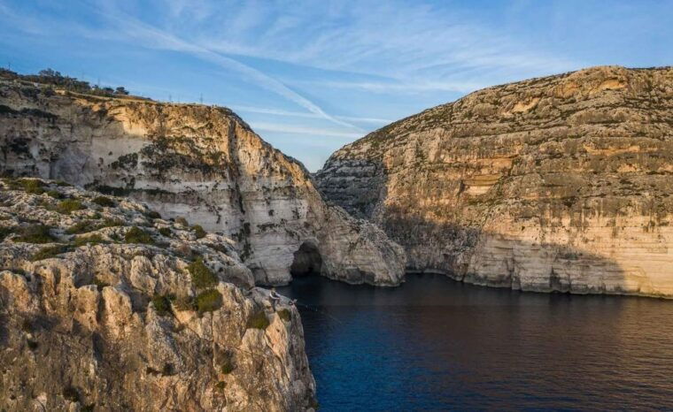 malta-marsaxlokk-blue-grotto-and-qrendi-guided-tour