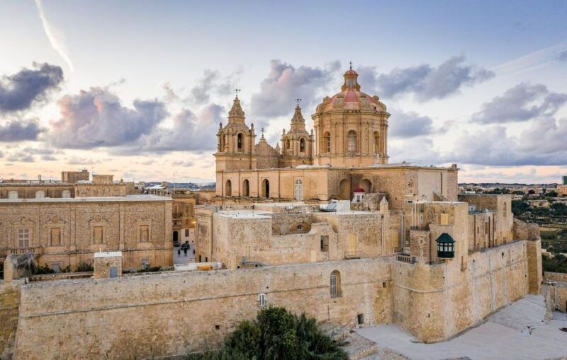 malta-mdina-dingli-cliffs-and-san-anton-botanical-gardens