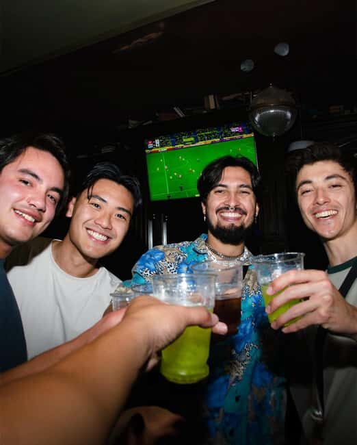 Malta: New Year's Eve Pub Crawl with 1-Hour Open Bar - The Practical Side: Costs, Group Dynamics, and Logistics