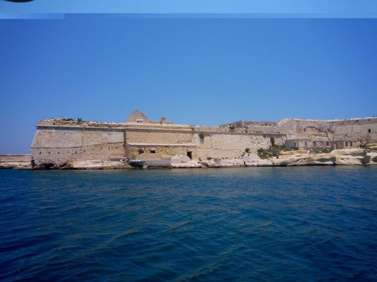 malta-panoramic-cruise-around-maltas-harbours-and-creeks