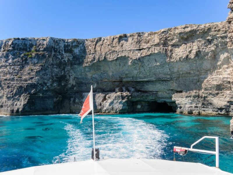 malta-sunset-cruise-to-the-blue-lagoon