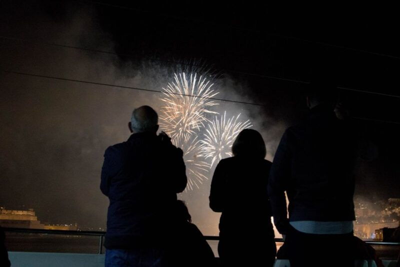 malta-valletta-sliema-bugibba-fireworks-festival-cruise