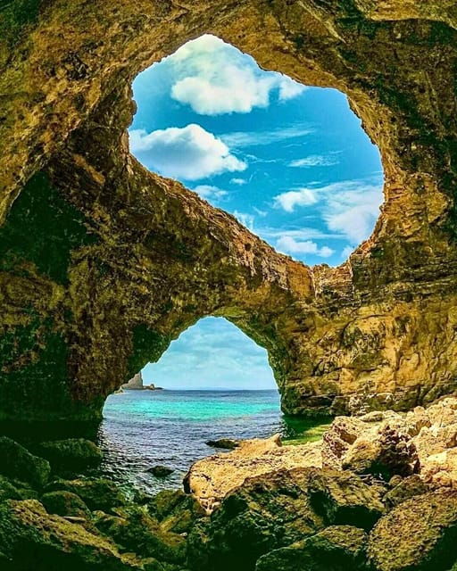 maltas-splendour-excursion-trips-in-blue-grotto-comino