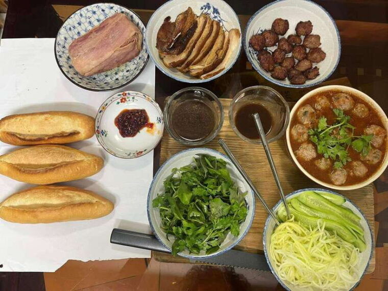 mama-lans-home-cooking-class-with-30-years-of-experience