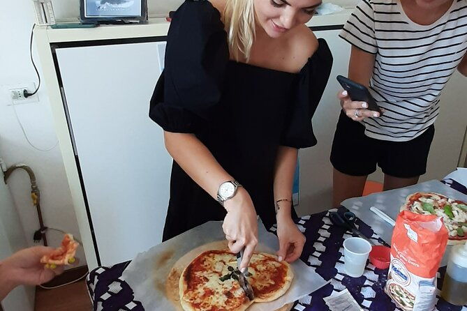 mamma-mia-authentic-italian-pizza-making-class