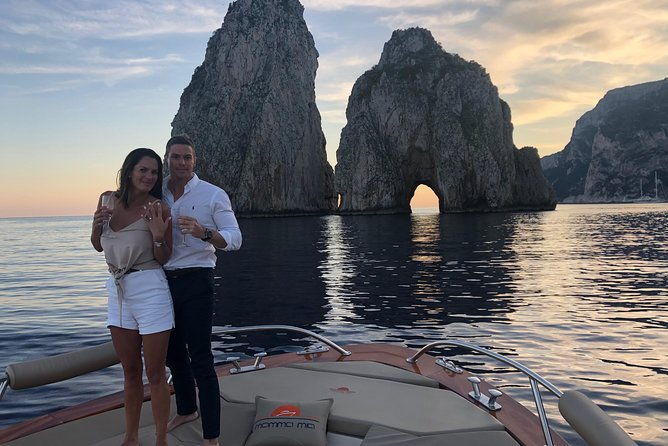 mamma-mia-boat-experience