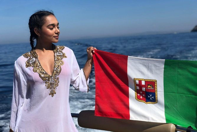 mamma-mia-boat-experience