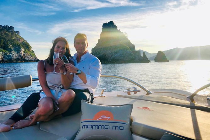mamma-mia-boat-experience