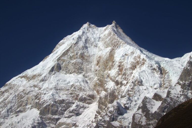 manaslu-circuit-trek-3