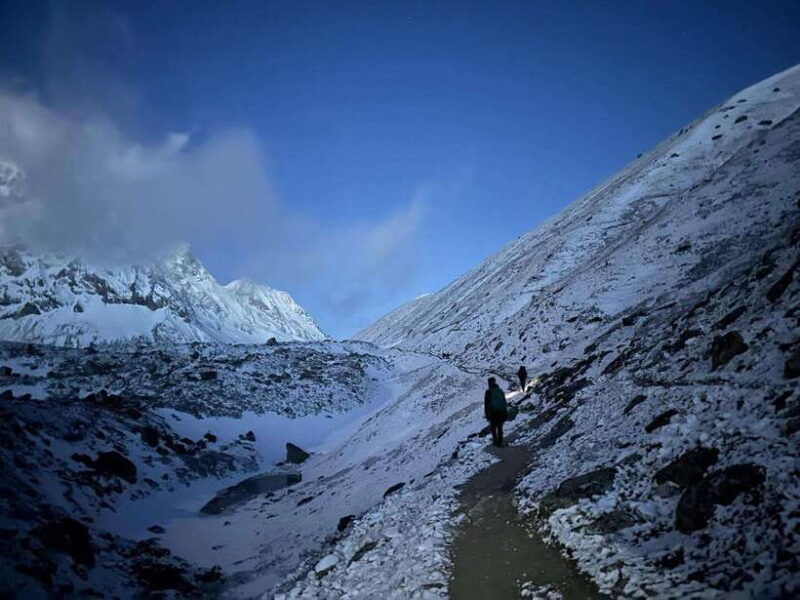 manaslu-circuit-trek-with-larkya-la-pass-hidden-gems