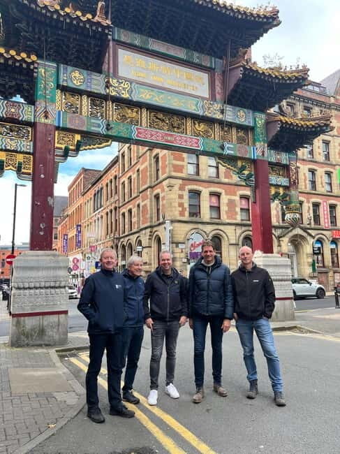 Manchester City Highlights Walking Tour - The Experience Itself: Walks, Sights, and Stories