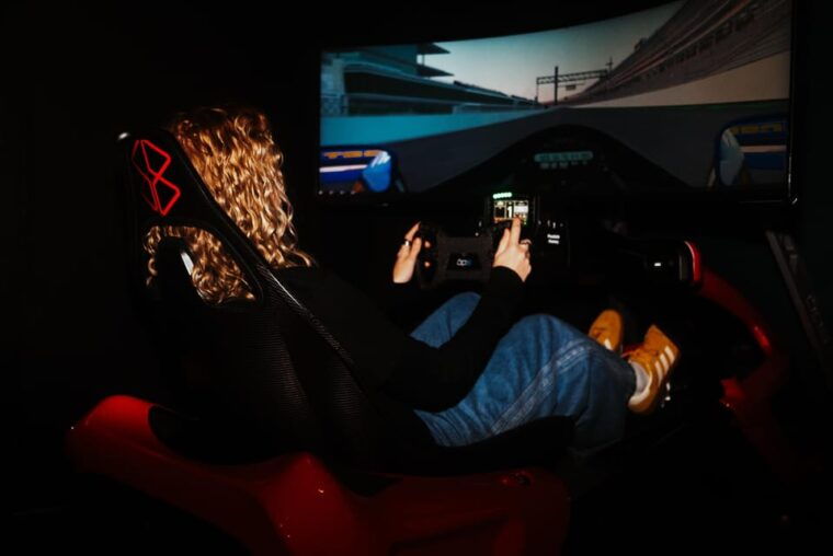 manchester-trax-social-racing-simulator-experience