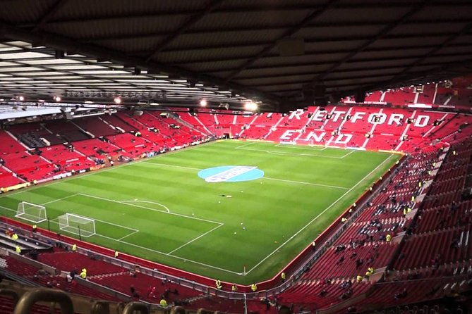 manchester-united-match-at-old-trafford
