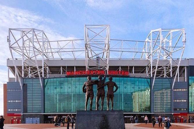 manchester-united-soccer-match-vip-ticket-25