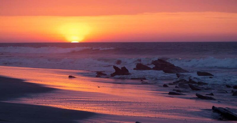 mancora-sunset-boat-party-tour