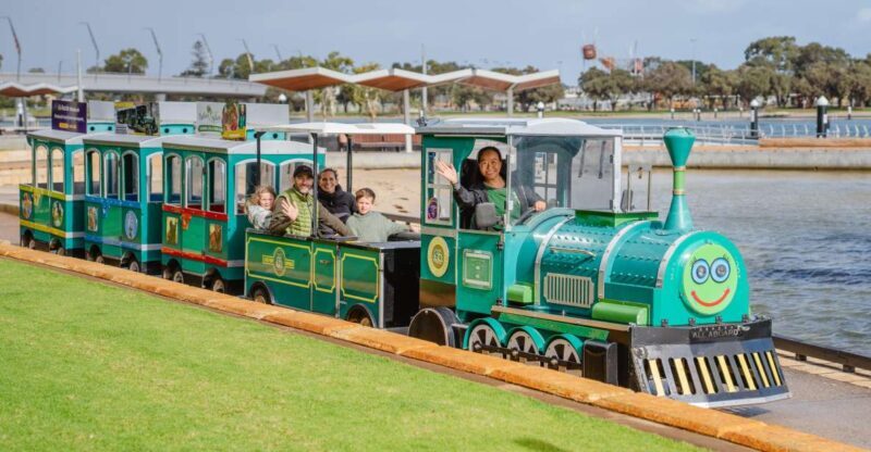 Mandjar Bay - Mini Toot - Key Points