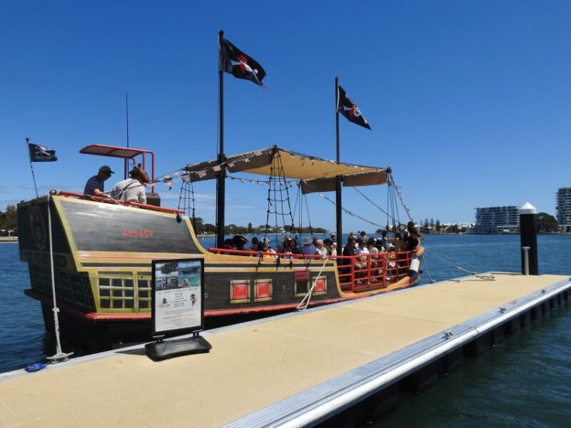 Mandurah: 1.5 Hour Sundowner Cruise - An In-Depth Look at the Mandurah Sundowner Cruise  