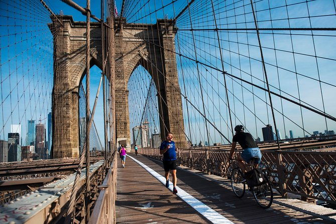 manhattan-and-brooklyn-bridge-bicycle-tour