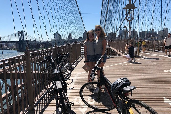 manhattan-and-brooklyn-bridge-bicycle-tour