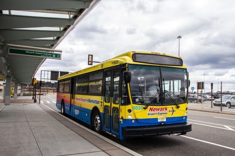 Manhattan: Bus Transfer from/to Newark Airport - Why This Transfer Is a Good Choice