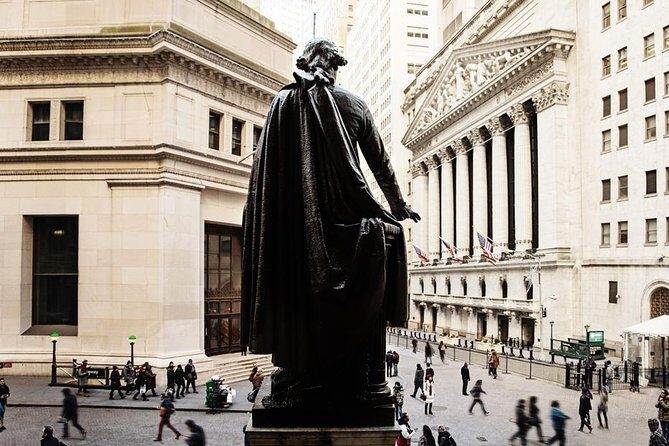 Manhattan Group Tour Including Wall Street and 911 Memorial - Who is this tour best suited for?