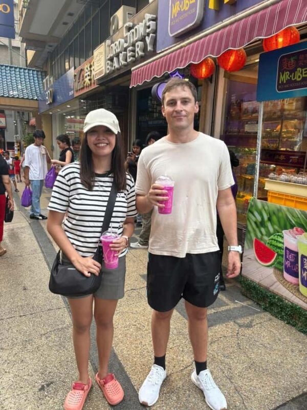 Manila: best shopping districts and Food Parks Guided Tour - An In-Depth Look at the Manila Food & Shopping Tour