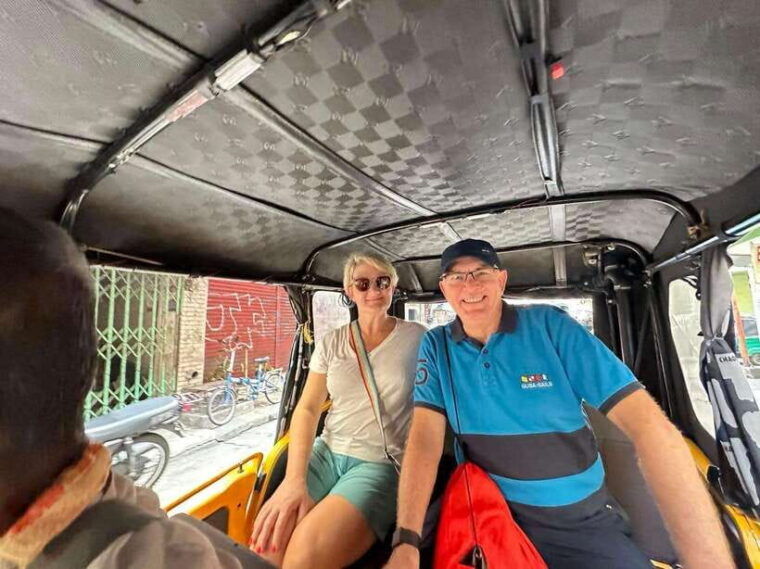 manila-guided-tuk-tuk-ride