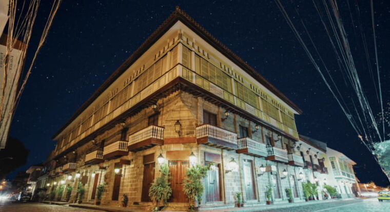 manila-historical-kalesa-ride-tour-experience-in-intramuros
