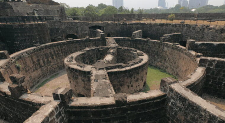 manila-historical-kalesa-ride-tour-experience-in-intramuros