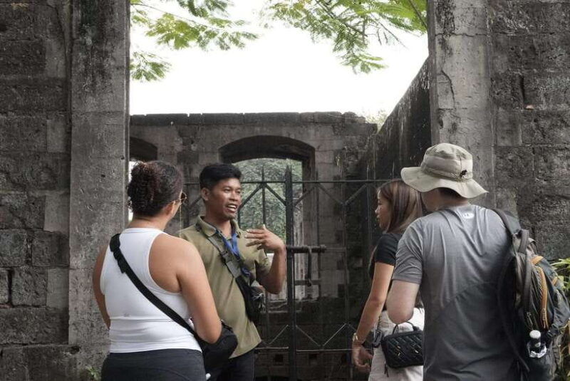 manila-intramuros-walled-city-guided-walking-tour