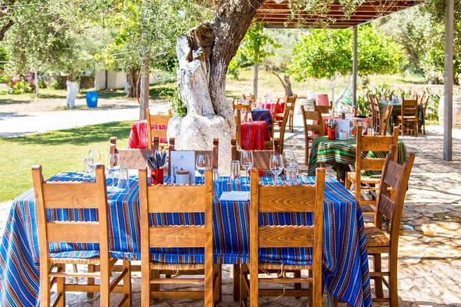 manousakis-winery-shuttle-service-tour-and-taste