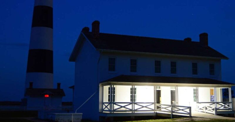 manteo-phantom-pirates-poltergeists-haunted-walking-tour