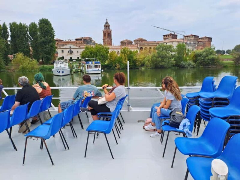 Mantua: Boat trip with a tour guide from the park to the port with the water lift - Key Points