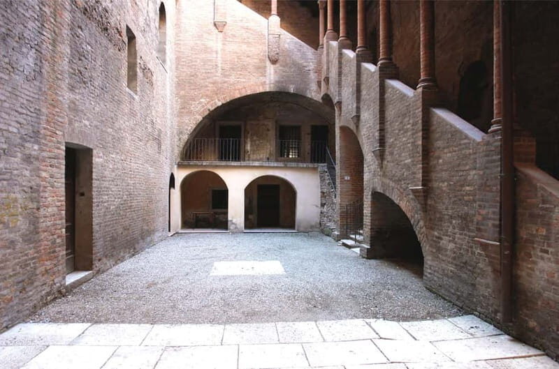 Mantua: Morning boat tour + Afternoon: guided visit to the city center - FAQ