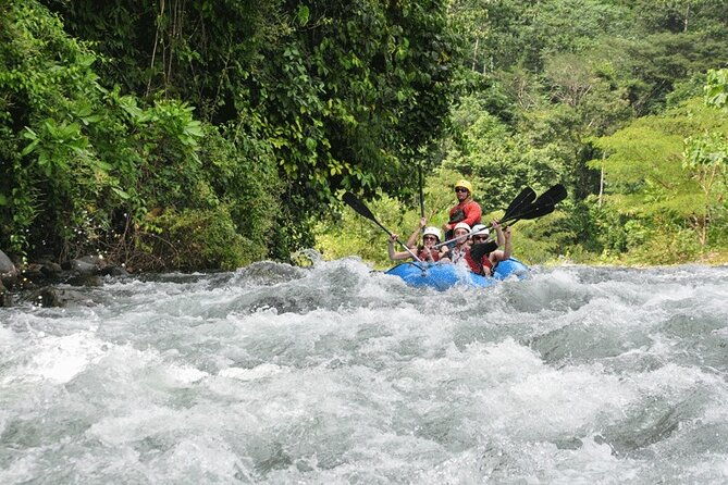 manuel-antonio-national-park-white-water-rafting-class-ll-lll
