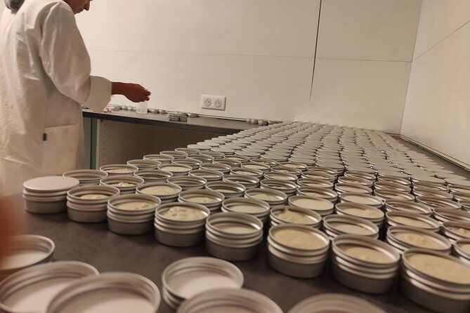 manufacture-of-natural-cosmetics-in-cargese
