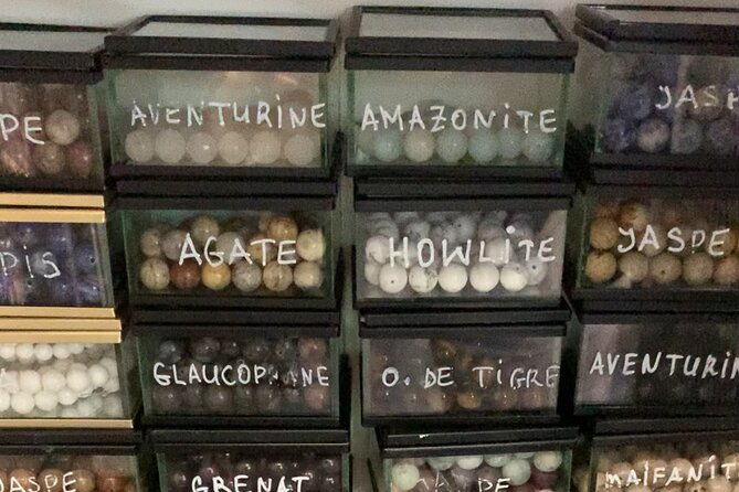 manufacturing-of-customizable-bracelets-in-paris