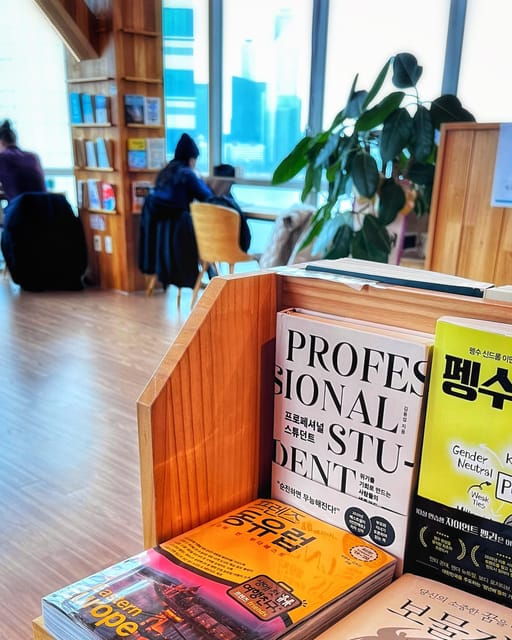 mapo-seoul-rainy-day-river-city-view-with-snapshots