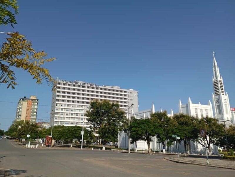 Maputo downtown walking tour - Discovering Maputo: An Authentic Walking Experience