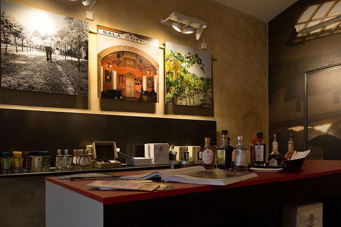maranello-ferrari-museum-balsamic-vinegar-tour