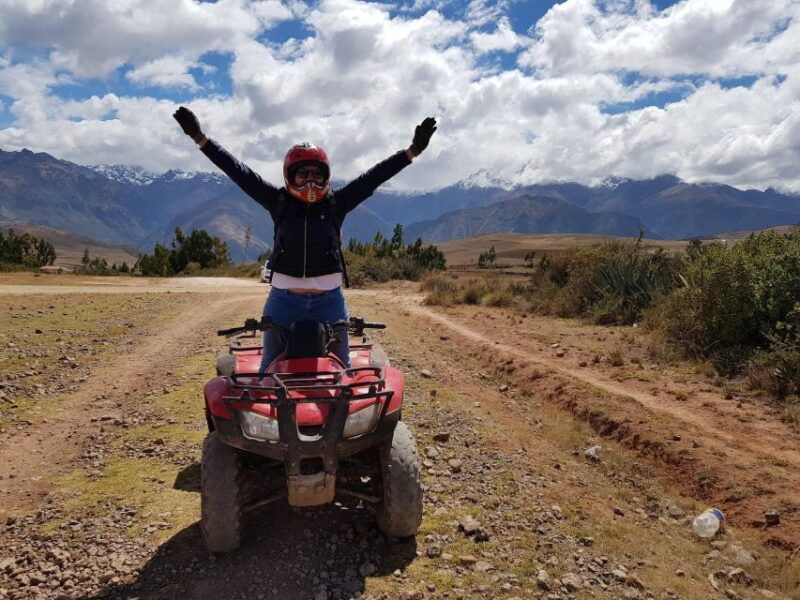 maras-moray-cusco-peru-half-day-tour-picnic-with-llamas