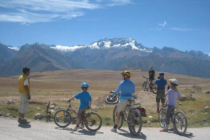 maras-salt-mines-and-moray-biking-tour-from-cusco