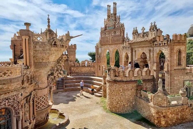 marbella-and-mijas-day-tour-and-puerto-banus-and-benalmadena